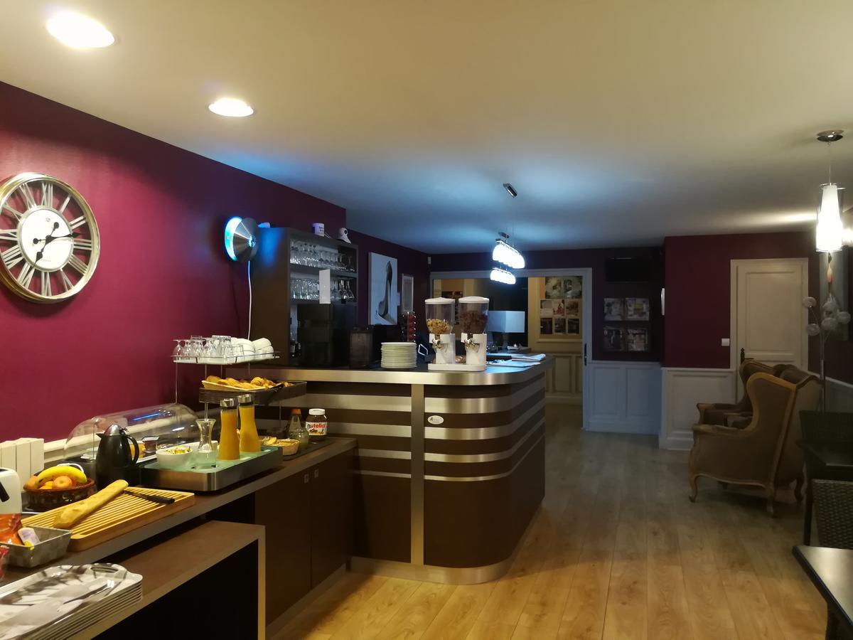 Contact Hotel Du Relais Thouars Exterior photo